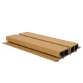 NewTechWood composiet co-extrusie wandbekleding Castellaton PRO65 3,3 x 18 x 290cm Red Cedar.