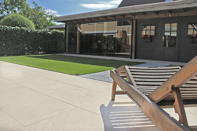 Keramische tegel 90x90x2 cm Balkan Gold