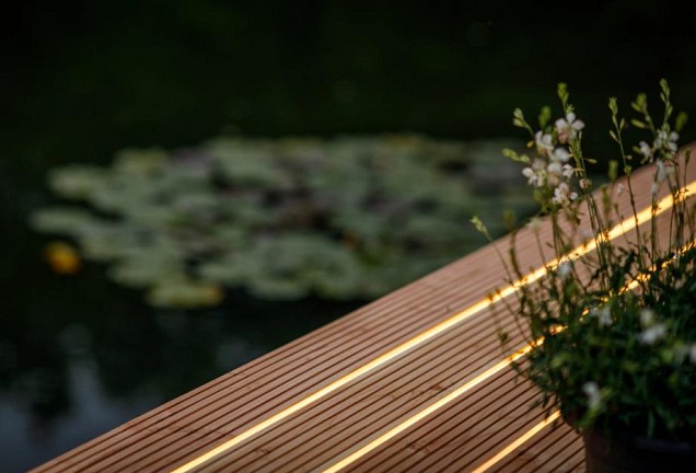 LED strip connector (2023)