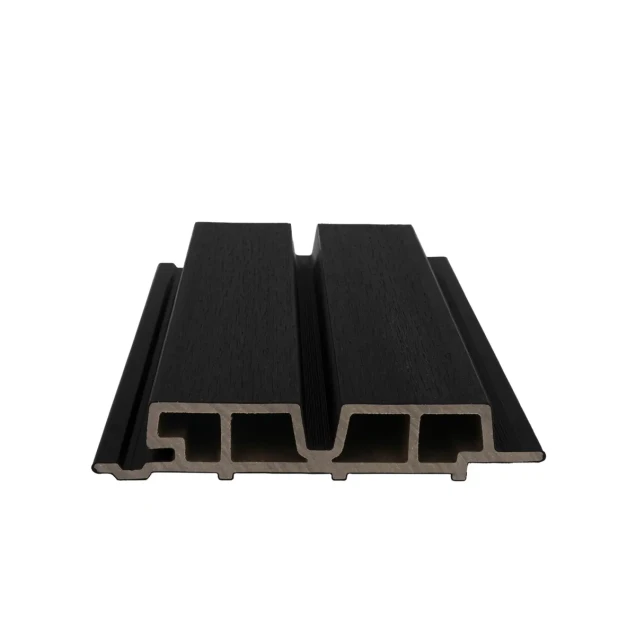 NewTechWood composiet co-extrusie wandbekleding Castellaton PRO65 3,3 x 18 x 290cm Zwart.